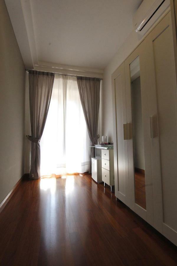 Residenza D'Epoca B&B Celeste Caserta Bagian luar foto