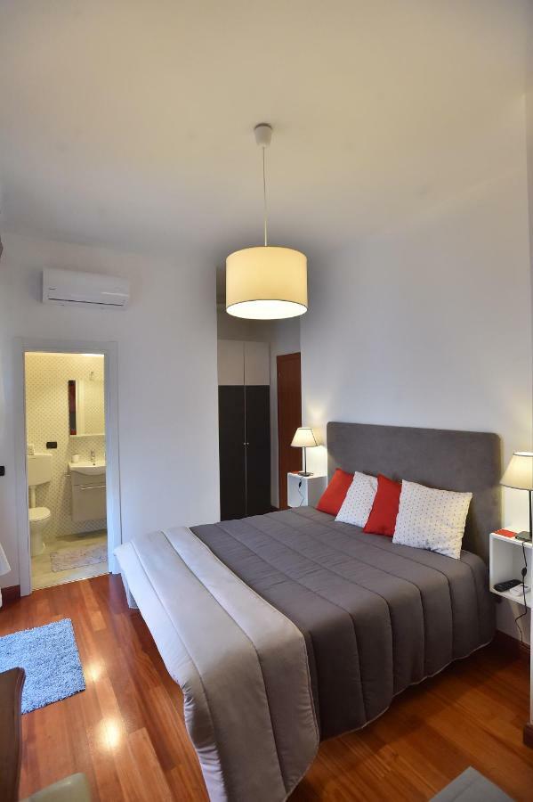 Residenza D'Epoca B&B Celeste Caserta Bagian luar foto